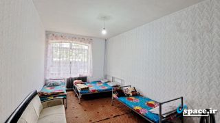 نمای داخلی اتاق 4 تخته مجموعه اقامتی وگردشگری پردیس همت - رودسر - روستای زیاز